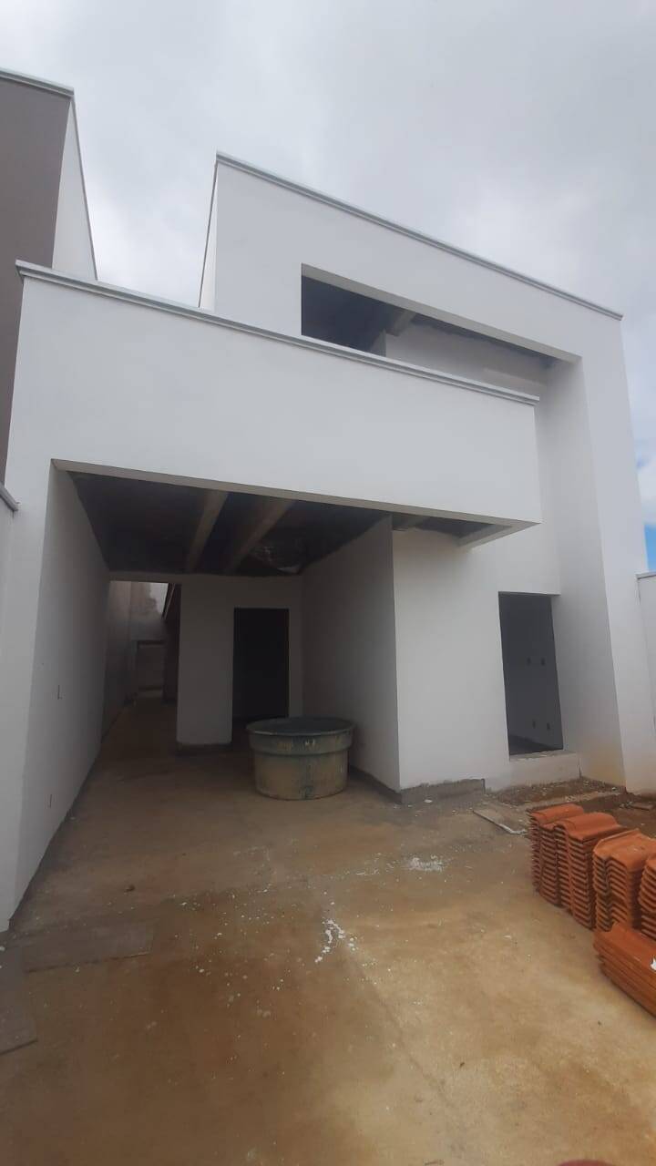 #323 - Casa para Venda em Ariquemes - RO