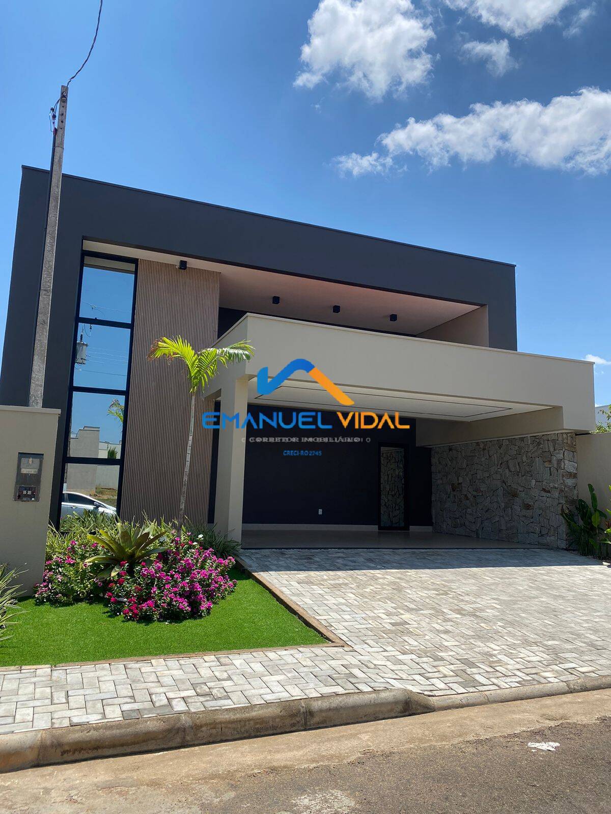 Casa, 3 quartos, 240 m² - Foto 1